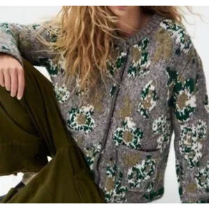 Zara Knit Florall Chunky Oversized Jacquard Cardigan Grey Green Size Medium